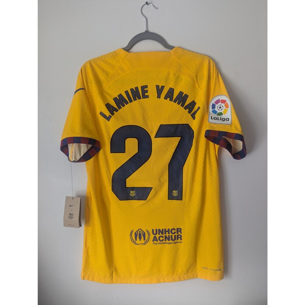 Barcelona Lamine Yamal 27 ADV Jersey Medium UCL NWT